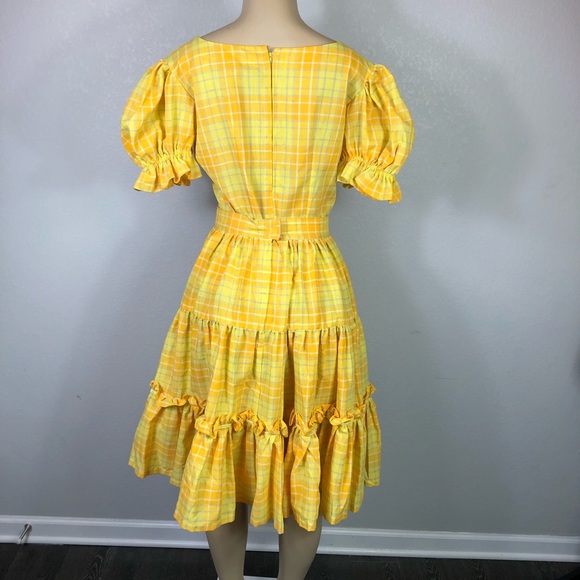 Vintage Plaid Two-Piece Matching Top & Skirt Set - Picture 4 of 13